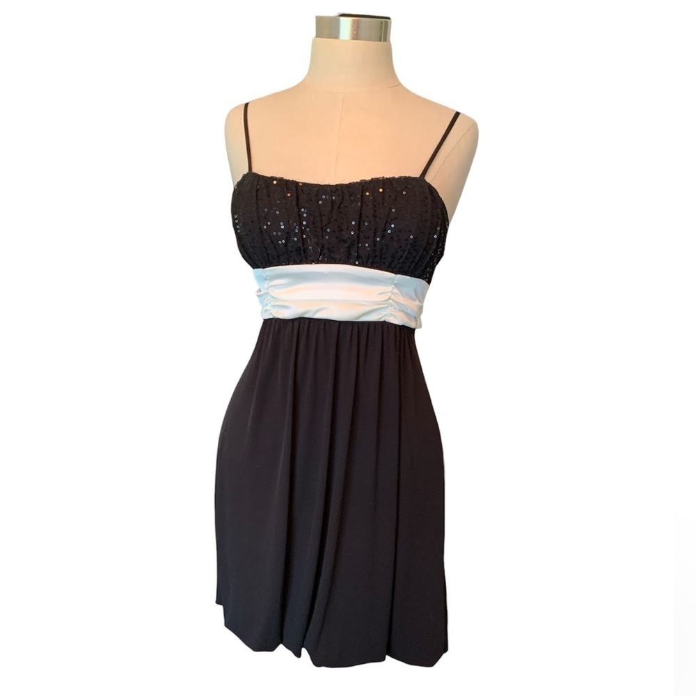 I.N. San Francisco sequin dress